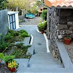 Quinze & With Swimming Pool