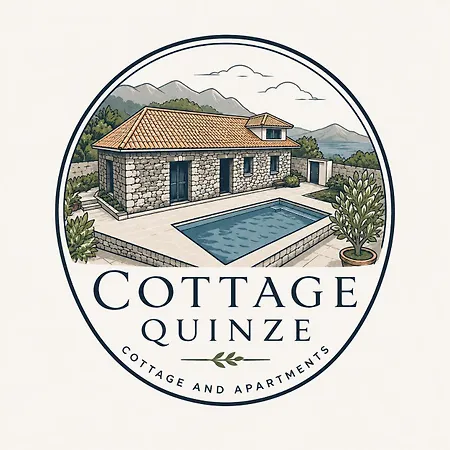Quinze & With Swimming Pool Chalet Ponta Delgada (Madeira)