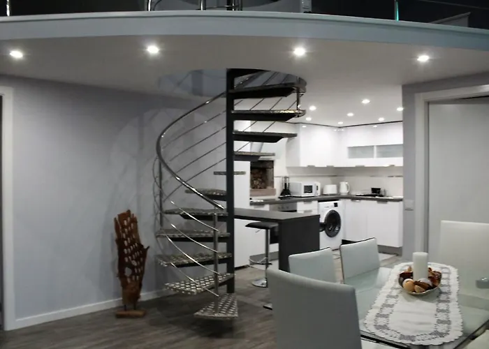 Quinze & With Swimming Pool Ponta Delgada (Madeira)