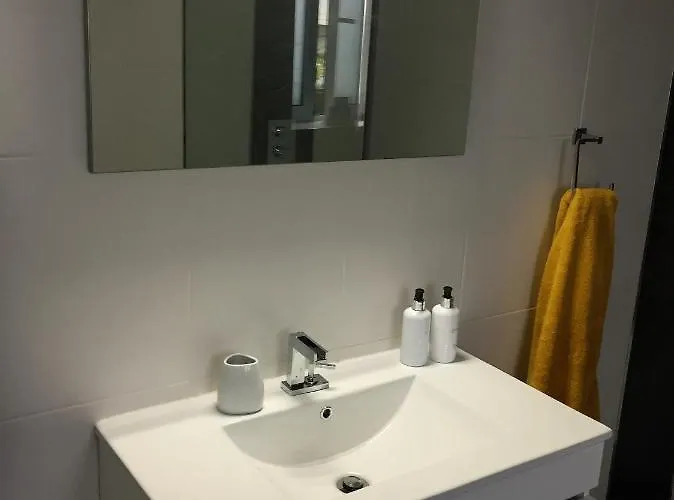 Quinze & With Swimming Pool Chalet Ponta Delgada (Madeira)