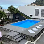 Quinze & With Swimming Pool * Ponta Delgada (Madeira)