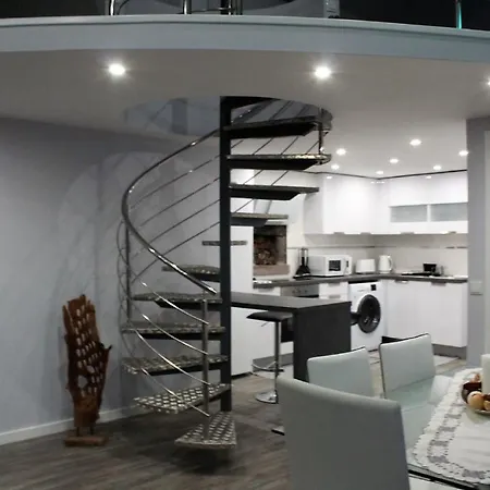 Quinze, Contemporary Designed With Swimming Pool Ponta Delgada (Madeira)