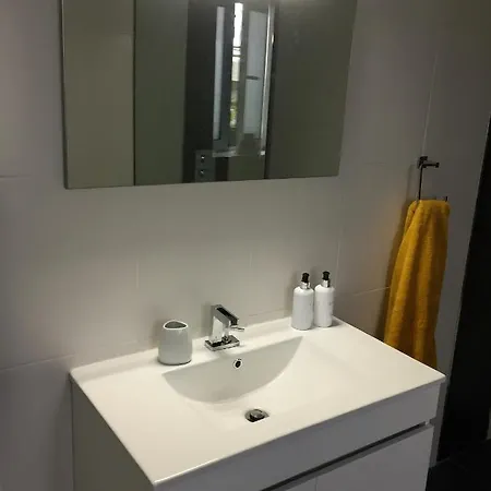 Quinze, Contemporary Designed With Swimming Pool Chalet Ponta Delgada (Madeira)