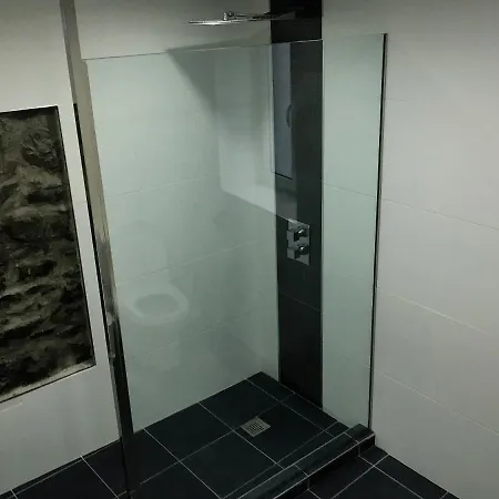 Alpstuga Quinze & With Swimming Pool Ponta Delgada (Madeira)