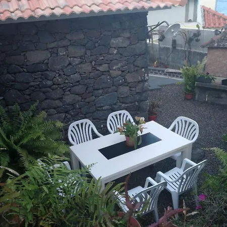 Chalet Quinze & With Swimming Pool Ponta Delgada (Madeira)