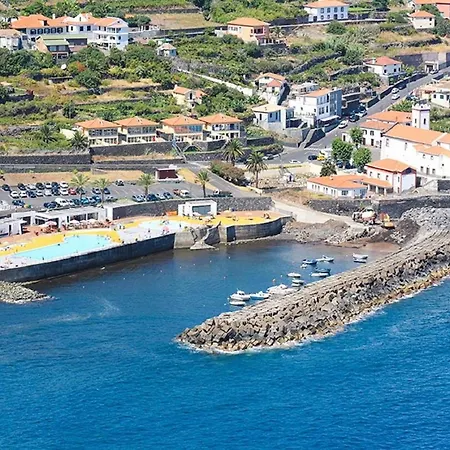 Chalet Quinze & With Swimming Pool