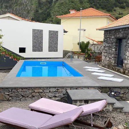 Quinze, Contemporary Designed With Swimming Pool Ponta Delgada (Madeira)