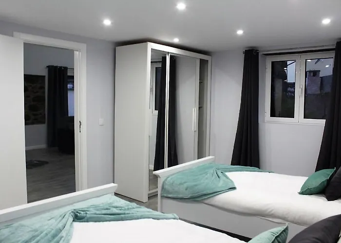 Quinze & With Swimming Pool Chalet Ponta Delgada (Madeira)